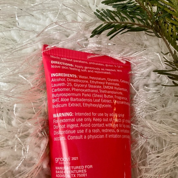 New Sweet and Shimmer Sugar Cookie Hand Lotion - Picture 3 of 3